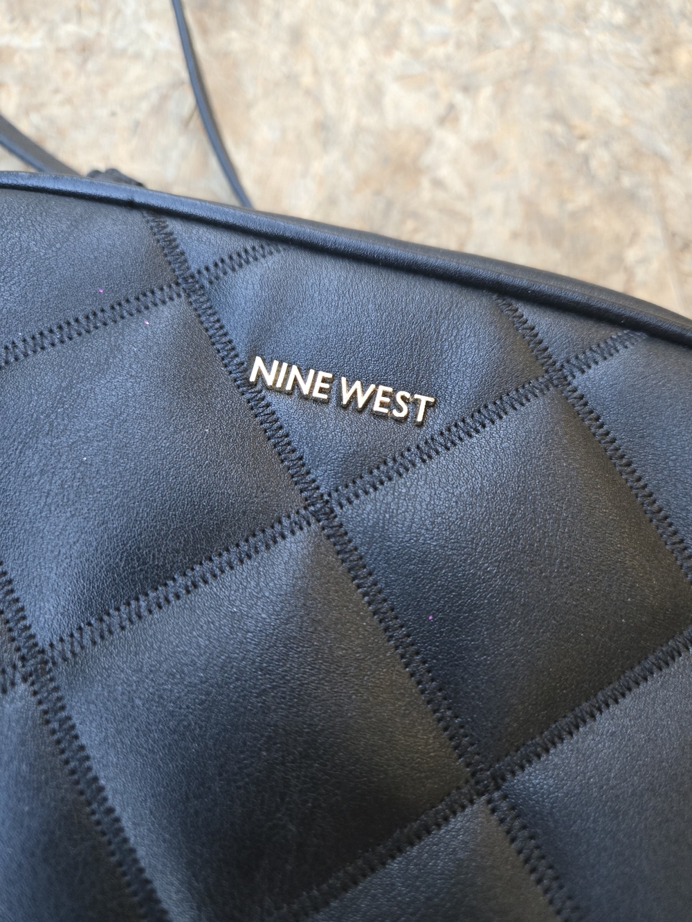 Nine West Quilted Black Crossbody Bag - Picture 2 of 3